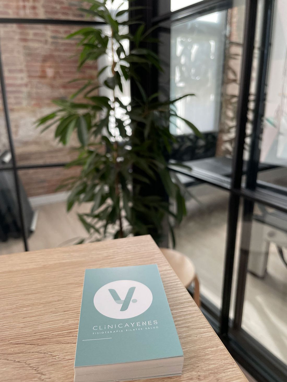 Información útil y accesible desde el área de recepción