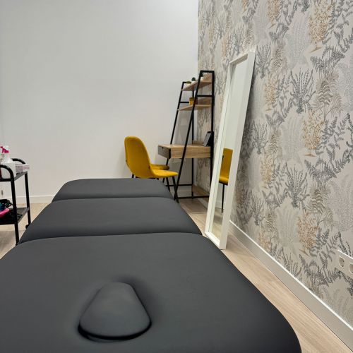 Superficie especializada para terapias manuales y técnicas avanzadas