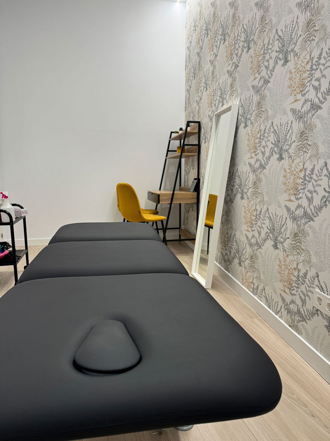 Superficie especializada para terapias manuales y técnicas avanzadas